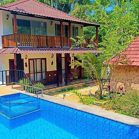 Lakefront Beach Homes Cseráj-part Kültér fotó